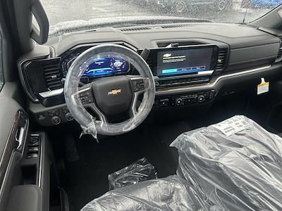 2026 Chevrolet Silverado 1500 Crew Cab 4WD Pickup for sale #2513426 - photo 2