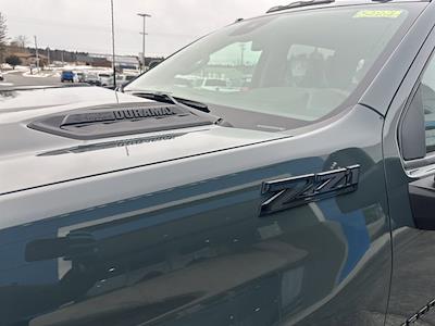 New 2026 Chevrolet Silverado 3500 LT Crew Cab for sale #2520226 - photo 1