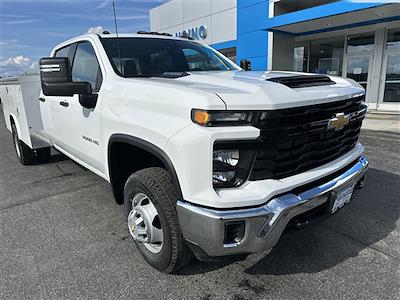 New 2025 Chevrolet Silverado 3500 Crew Cab 4WD Royal 40-VDO-108XP 9' Service Truck for sale #2521425 - photo 2