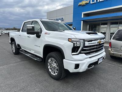 New 2025 Chevrolet Silverado 2500 LTZ Crew Cab 4WD Pickup for sale #2522425 - photo 2
