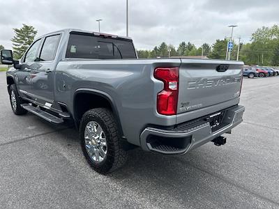 2024 Chevrolet Silverado 2500 Crew Cab 4WD Pickup for sale #2523225A - photo 2