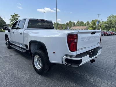 2022 Chevrolet Silverado 3500 Crew Cab 4WD Pickup for sale #2525525A - photo 2