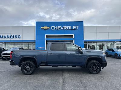 New 2025 Chevrolet Silverado 2500 LT Crew Cab 4WD Pickup for sale #2527125 - photo 1