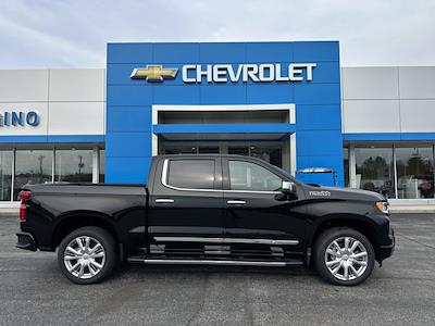 2025 Chevrolet Silverado 1500 Crew Cab 4WD Pickup for sale #2527825 - photo 1