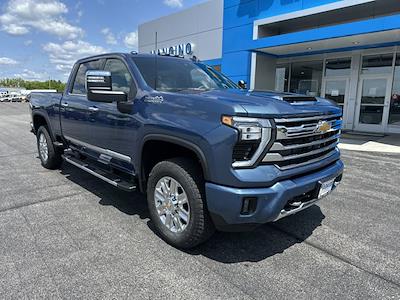 2025 Chevrolet Silverado 2500 Crew Cab 4WD Pickup for sale #2529525 - photo 2