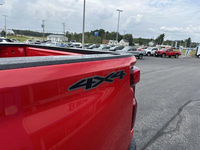 New 2025 Chevrolet Silverado 2500 Custom Crew Cab 4WD Pickup for sale #2539925 - photo 2