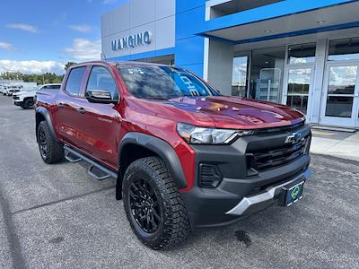 2024 Chevrolet Colorado Crew Cab 4WD Pickup for sale #2543425A - photo 2