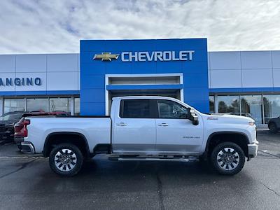 Used 2022 Chevrolet Silverado 2500 LT Crew Cab 4WD Pickup for sale #258025A - photo 1