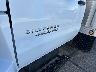 Used 2022 Chevrolet Silverado 5500 - photo 1