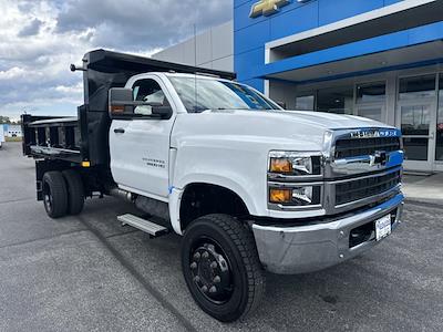 2024 Chevrolet Silverado 5500 Regular Cab DRW 4WD Dump Truck for sale #553524 - photo 2