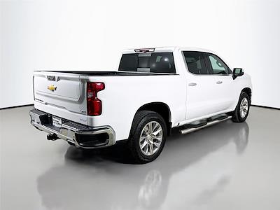 2022 Chevrolet Silverado 1500 Crew Cab 4WD Pickup for sale #43068 - photo 2