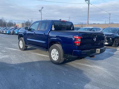 Used 2023 Nissan Frontier SV Crew Cab for sale #43315 - photo 2