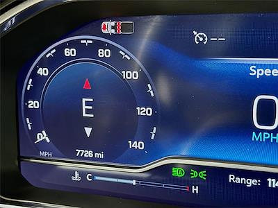 Used 2024 Chevrolet Silverado 1500 LT Crew Cab for sale #43326 - photo 2