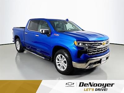 Used 2022 Chevrolet Silverado 1500 - photo 1