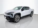 2025 Chevrolet Silverado EV Crew Cab AWD Pickup for sale #43517 - photo 5