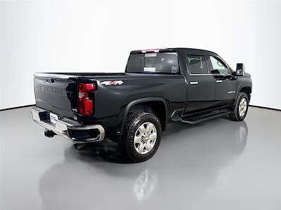 Used 2022 Chevrolet Silverado 2500 - photo 1