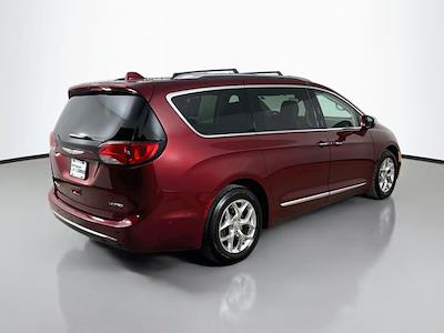 2019 Chrysler Pacifica FWD Minivan for sale #44239 - photo 2
