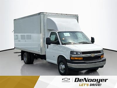 New 2024 Chevrolet Express 3500 15' Wabash Box Van with Walkramp for sale #B24077 - photo 1