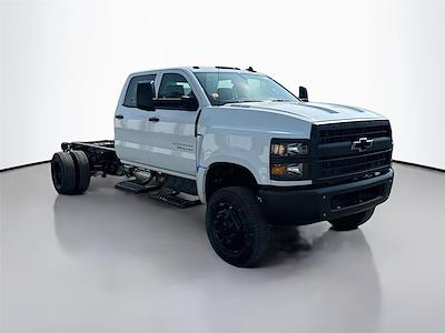 New 2024 Chevrolet Silverado 5500 Work Truck Crew Cab 4x4 Cab Chassis for sale #B24095 - photo 1