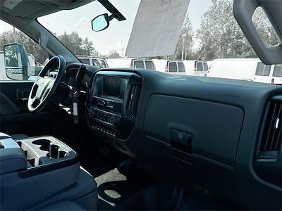 New 2024 Chevrolet Silverado 5500 - photo 1