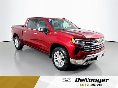 Used 2023 Chevrolet Silverado 1500 - photo 1
