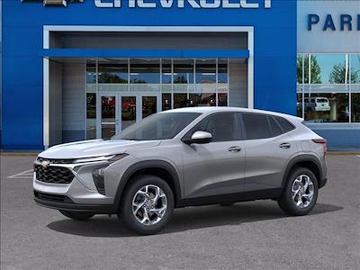 2026 Chevrolet Trax FWD SUV for sale #013097X - photo 2