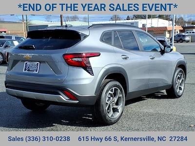 2026 Chevrolet Trax FWD SUV for sale #046480 - photo 2