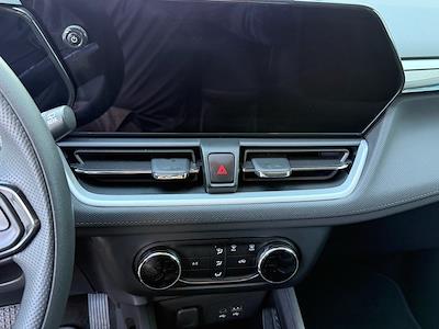 2024 Chevrolet Trailblazer FWD SUV for sale #105143A - photo 2