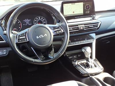 Used 2022 Kia Seltos - photo 1