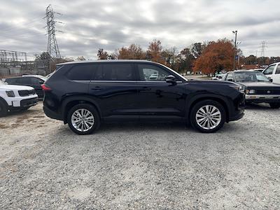 2024 Toyota Grand Highlander DRW AWD SUV for sale #158781A - photo 2