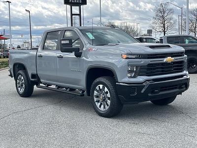 2025 Chevrolet Silverado 2500 Crew Cab 4x4 Pickup for sale #178706 - photo 1