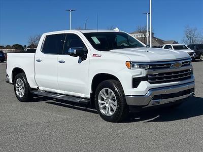 2025 Chevrolet Silverado 1500 Crew Cab 4x4 Pickup for sale #209776 - photo 1