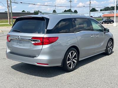 2018 Honda Odyssey FWD Minivan for sale #215995XA - photo 2