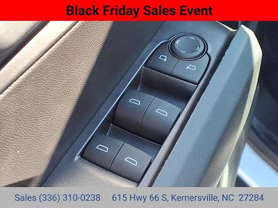 2025 Chevrolet Colorado Crew Cab RWD Pickup for sale #228602 - photo 2