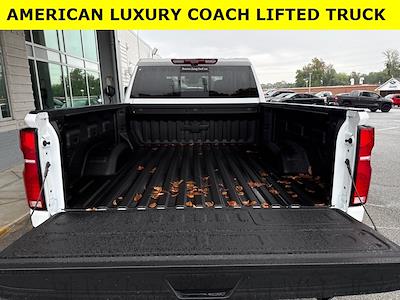 2025 Chevrolet Silverado 2500 Crew Cab 4WD Pickup for sale #305146 - photo 2