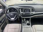 2015 Toyota Highlander 4x2 SUV for sale #305797A - photo 17