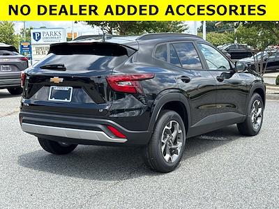 2025 Chevrolet Trax FWD SUV for sale #306477 - photo 2