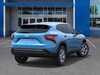 2025 Chevrolet Trax FWD SUV for sale #330690 - photo 2