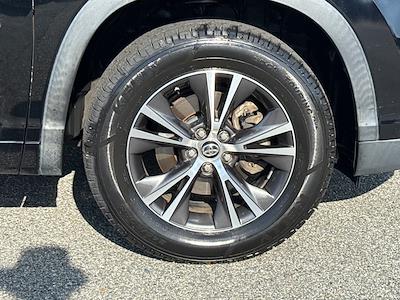 2016 Toyota Highlander 4x2 SUV for sale #338135A - photo 2