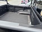 2017 Nissan Frontier Crew Cab 4x4 Pickup for sale #3K8490A - photo 4