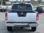 Used 2015 Nissan Frontier SV Crew Cab 4x4 Pickup for sale #3K8501B - photo 27