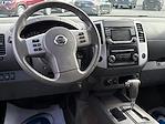 Used 2015 Nissan Frontier SV Crew Cab 4x4 Pickup for sale #3K8501B - photo 5