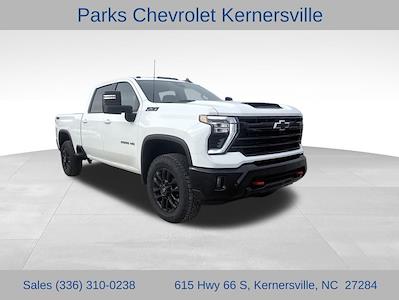 Used 2025 Chevrolet Silverado 2500 LT Crew Cab for sale #6K8699 - photo 1