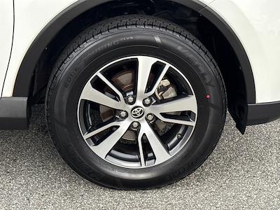 2018 Toyota RAV4 FWD SUV for sale #8K8539A - photo 2