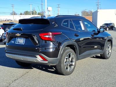 Used 2024 Chevrolet Trax LT for sale #8K8685 - photo 2