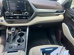 2021 Toyota Highlander FWD SUV for sale #9K8522A - photo 17