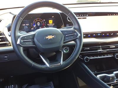 Used 2024 Chevrolet Traverse - photo 1