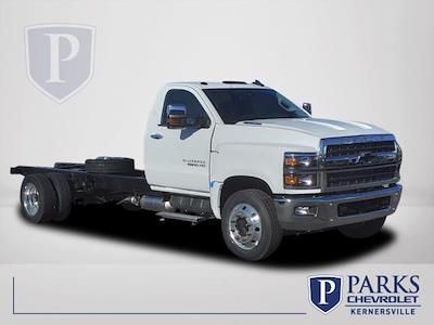 2023 Chevrolet Silverado 6500 Regular Cab DRW 4x2, Cab Chassis for sale #FK0308 - photo 1