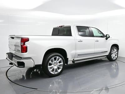 Used 2022 Chevrolet Silverado 1500 - photo 1