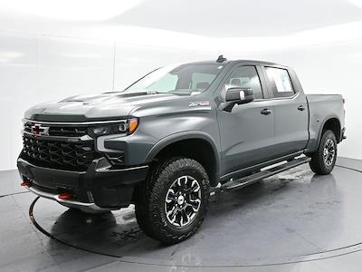 Used 2025 Chevrolet Silverado 1500 - photo 1